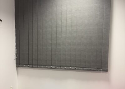 rideau métallique,fermeture de commerce,rideau motorisé,sécurité de locaux profesisonnels,dépannage rapide,sécurité,robustesse,locaux,professionnel
