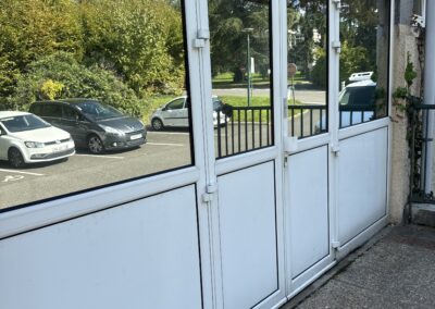 rideau métallique,fermeture de commerce,rideau motorisé,sécurité de locaux profesisonnels,dépannage rapide,sécurité,robustesse,locaux,professionnel